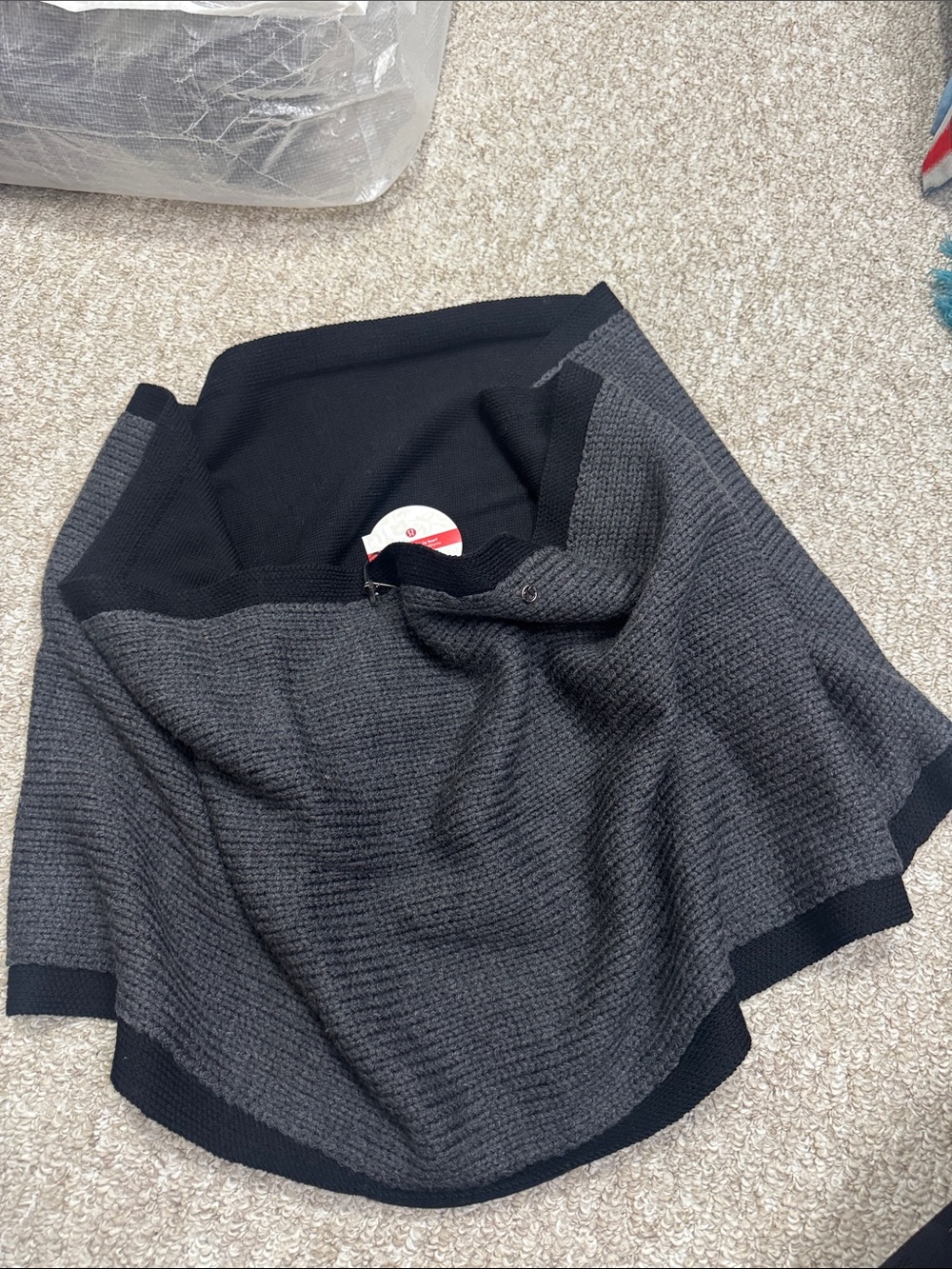 lululemon athletica Charcoal Gray and Black Knit Wrap Scarf